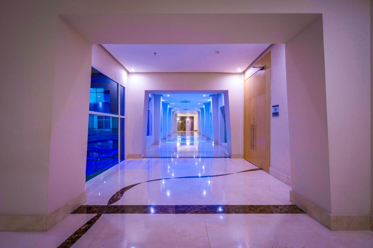 Hotel Dann Carlton Barranquilla Y Centro De Convenciones Dış mekan fotoğraf The interior of the hotel