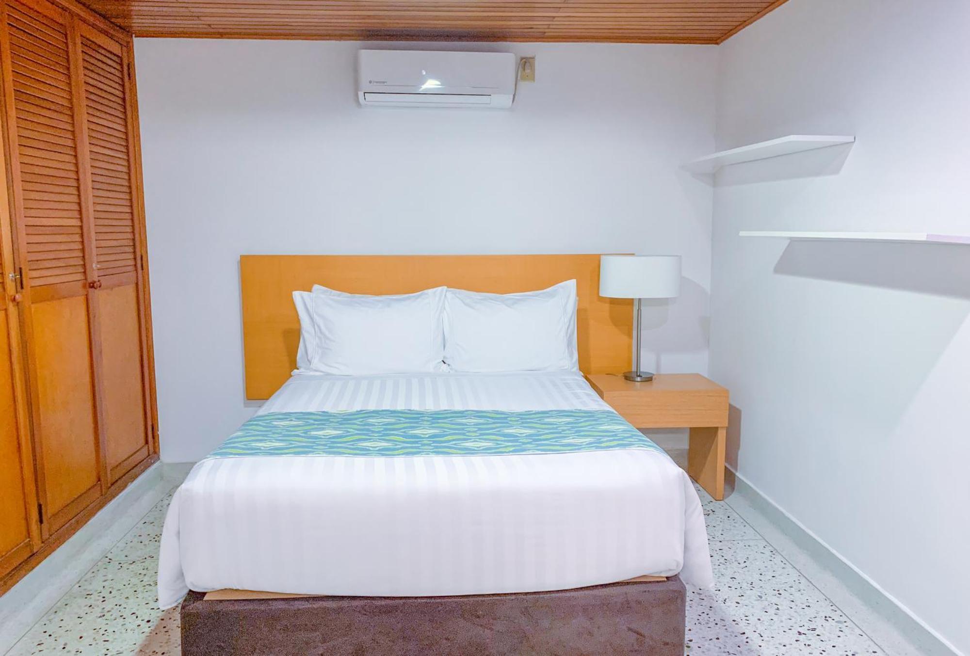 Hotel Dann Carlton Barranquilla Y Centro De Convenciones Dış mekan fotoğraf A bedroom at the hotel
