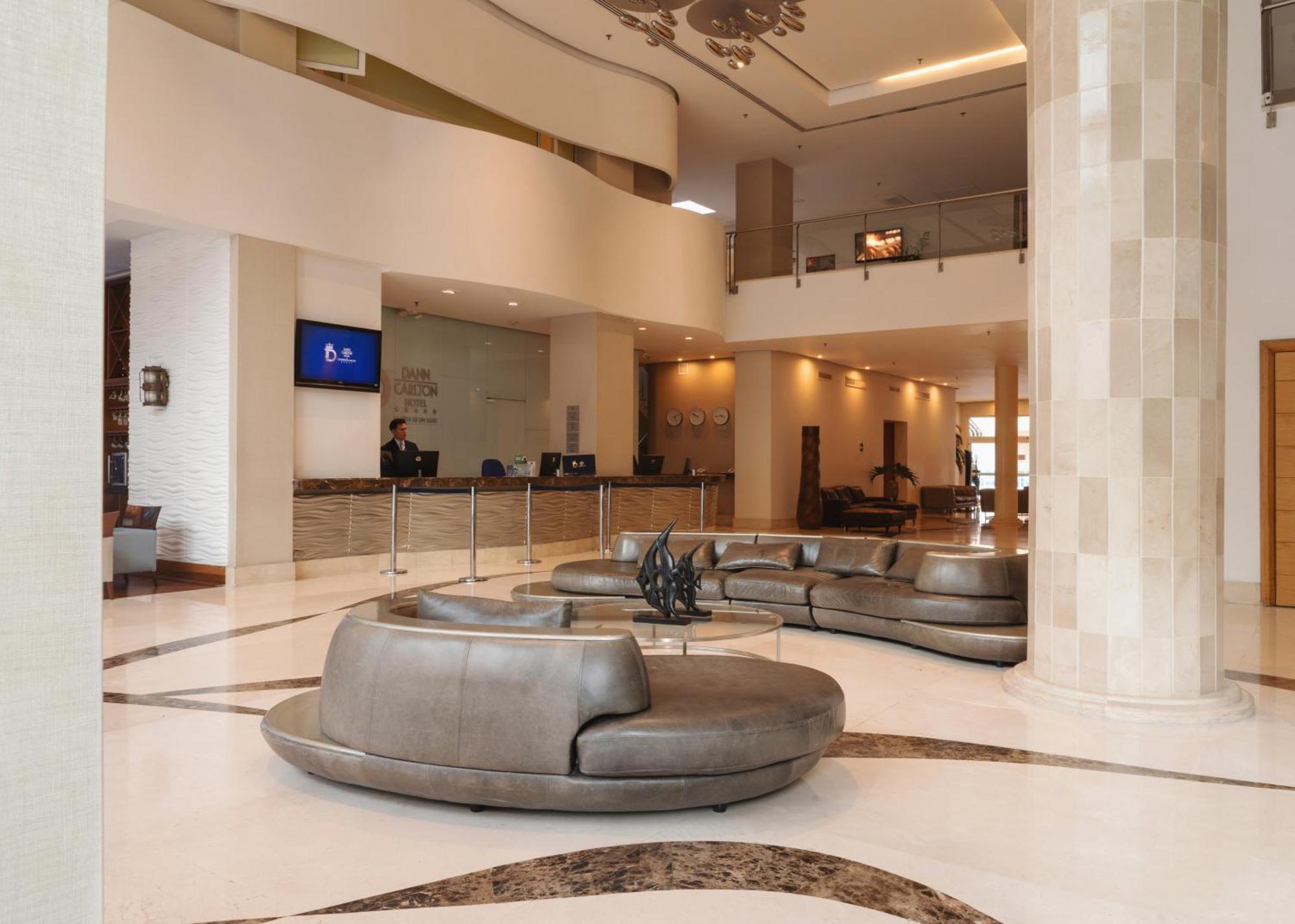 Hotel Dann Carlton Barranquilla Y Centro De Convenciones Dış mekan fotoğraf Lobby