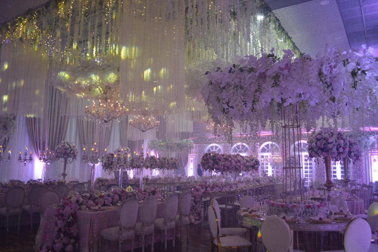 Hotel Dann Carlton Barranquilla Y Centro De Convenciones Dış mekan fotoğraf The interior of the ballroom